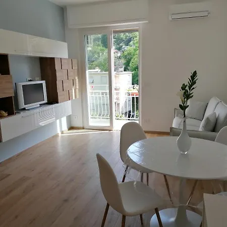 La Conchiglia, Air Conditioning, Parking