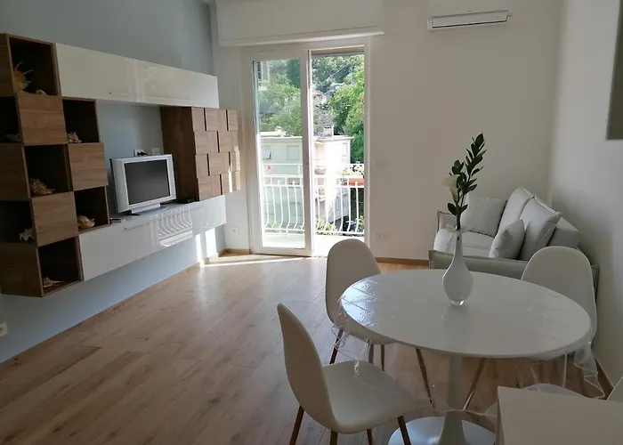 La Conchiglia, Air Conditioning, Parking